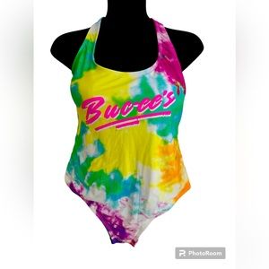 Bucees bathing suit size S new with tags